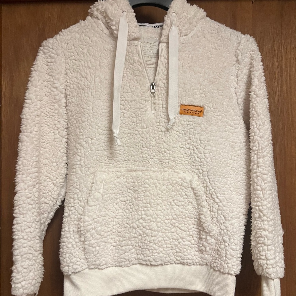 Simply Southern hoodie size small.